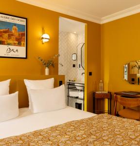 C.O.Q Hotel Paris